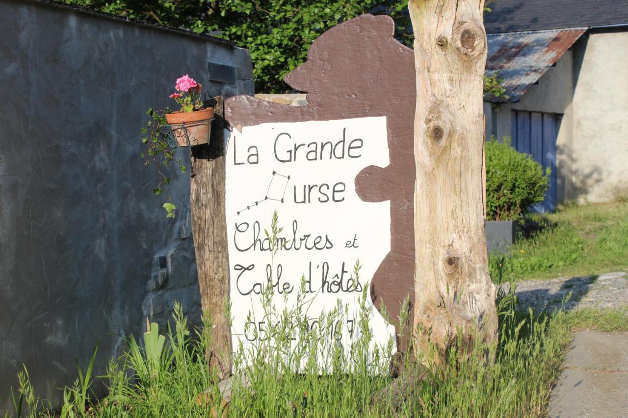 Bed and Breakfast La Grande Ourse à Campan Extérieur photo