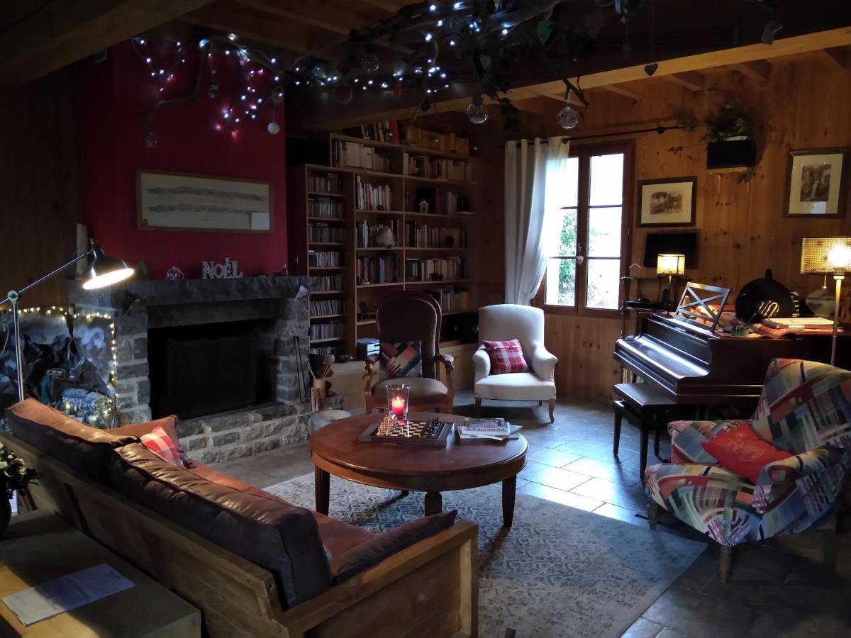 Bed and Breakfast La Grande Ourse à Campan Extérieur photo